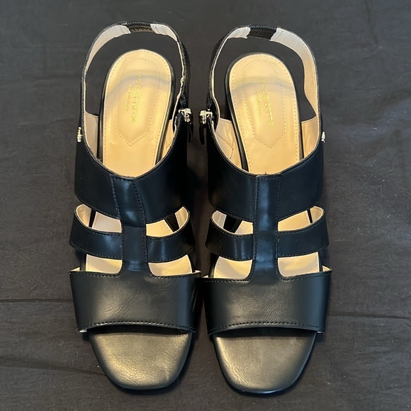 Liz Claiborne Bowen Heeled Sandals - Picture 10 of 12